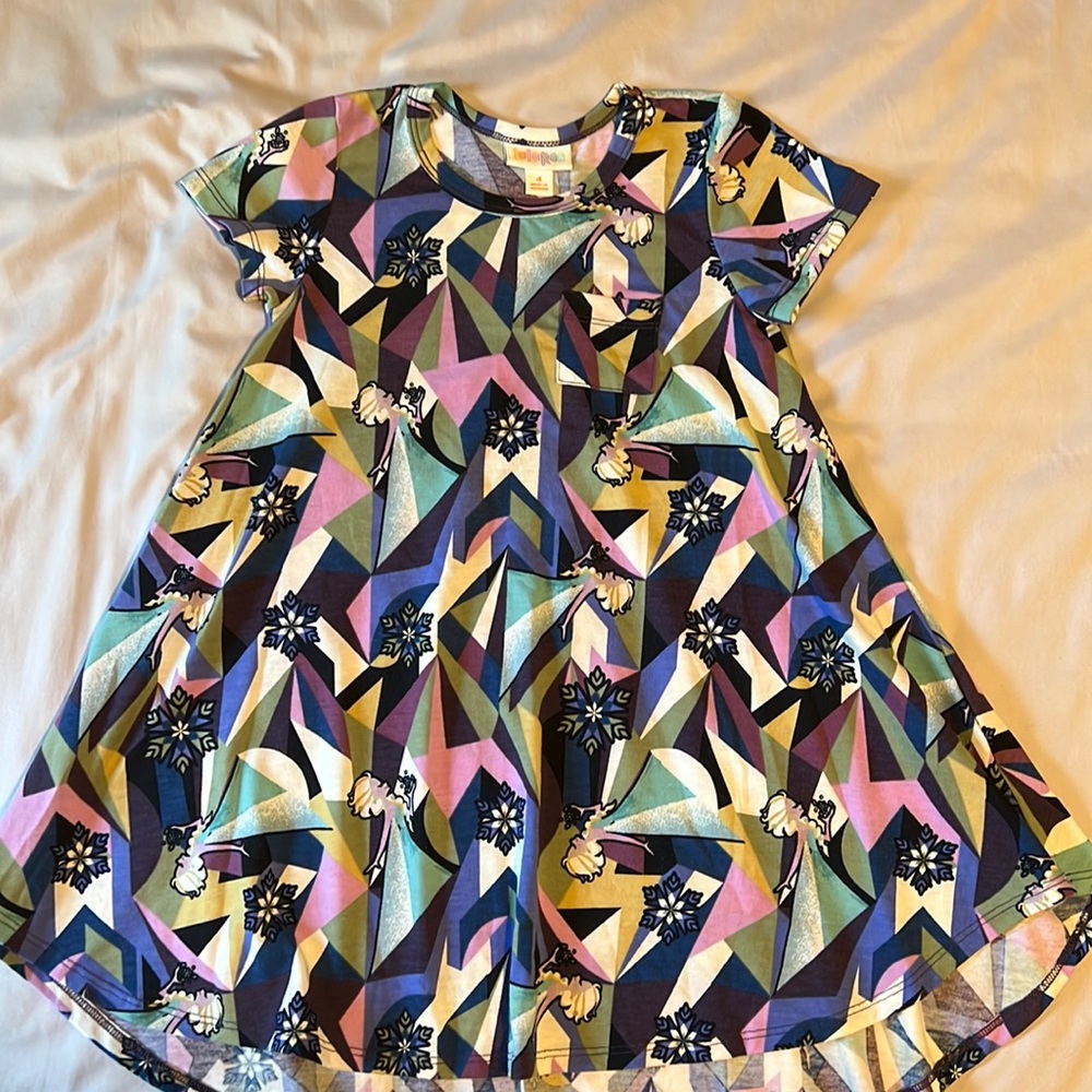Lularoe kids Scarlett Frozen size 4